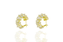 Load image into Gallery viewer, Yberith Earrings
