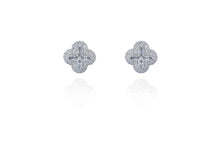 Load image into Gallery viewer, Lucky Clover Earrings
